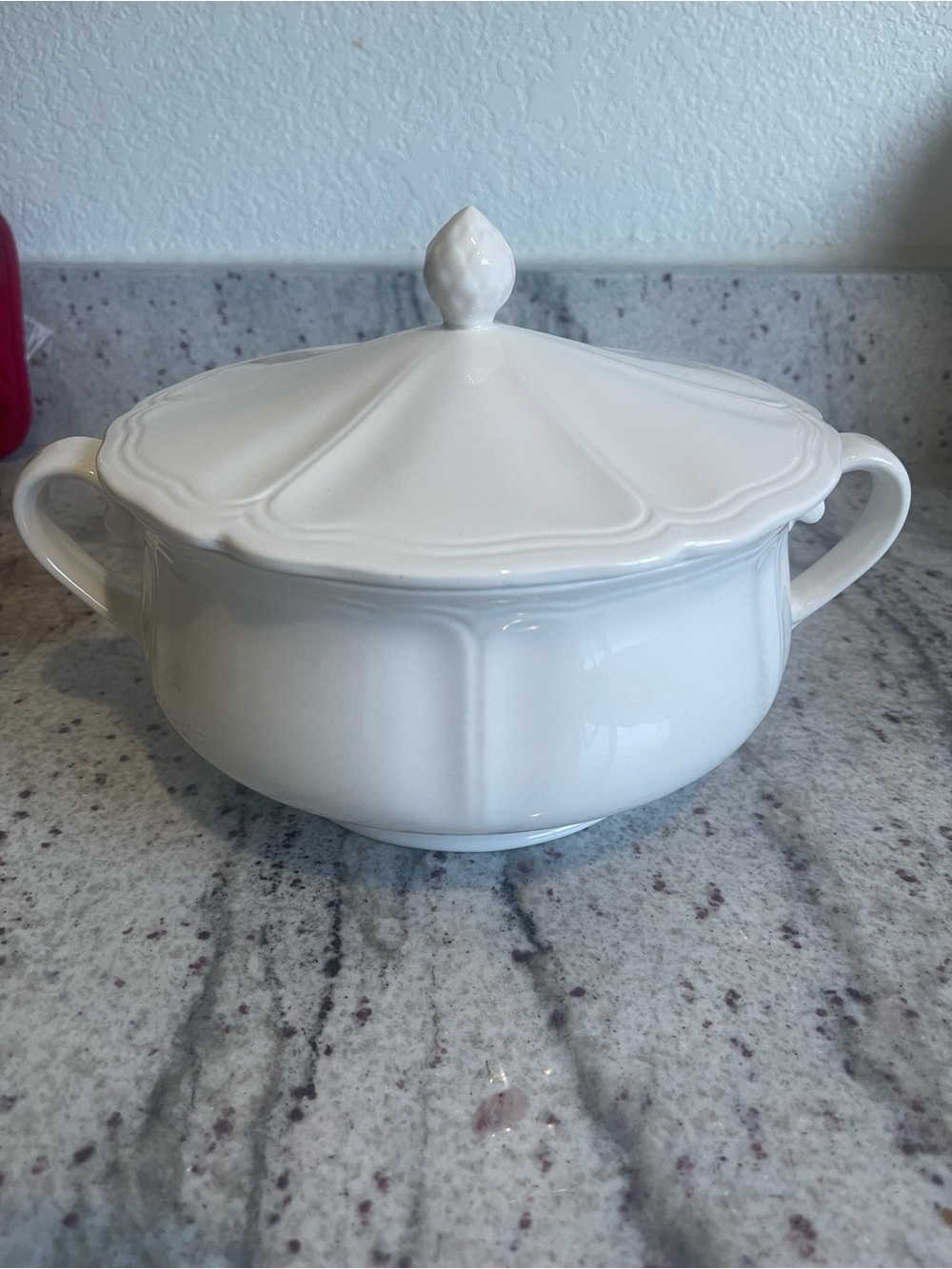 Vintage Elegant Classic Ivory Covered Serving Dish